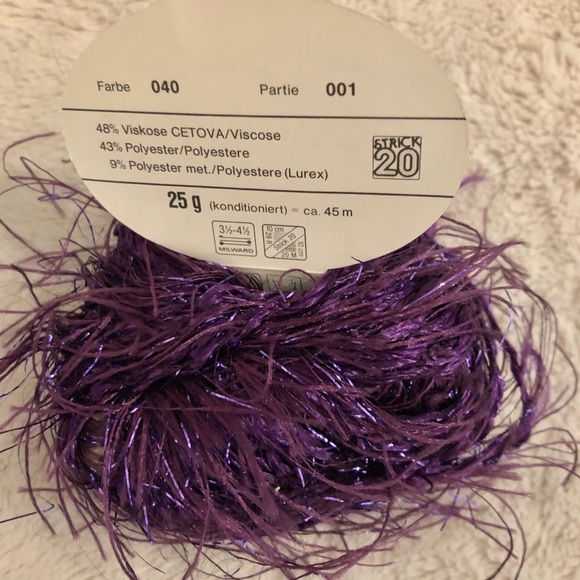 SALE! 💜 Bundle of designer yarn: lavender mohair & purple - Picture 5 of 9